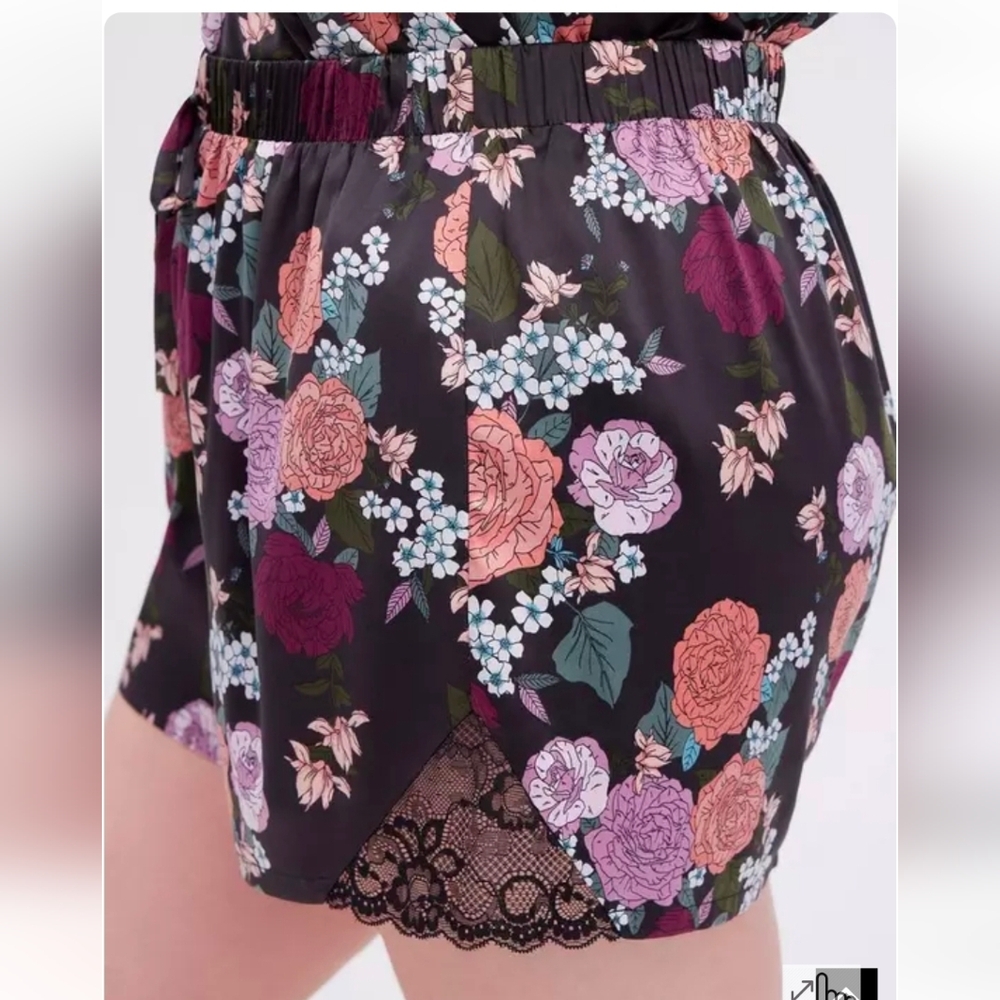 Torrid Dream Satin Black Floral Sleep Shorts Size 1